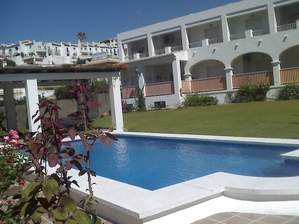 At Almoraide Rooms Suites (Adults Only) Nerja Exterior photo