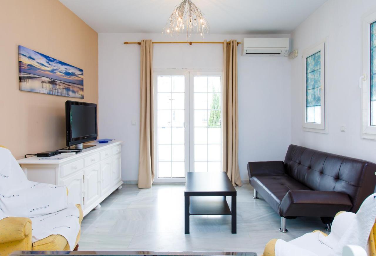 At Almoraide Rooms Suites (Adults Only) Nerja Exterior photo